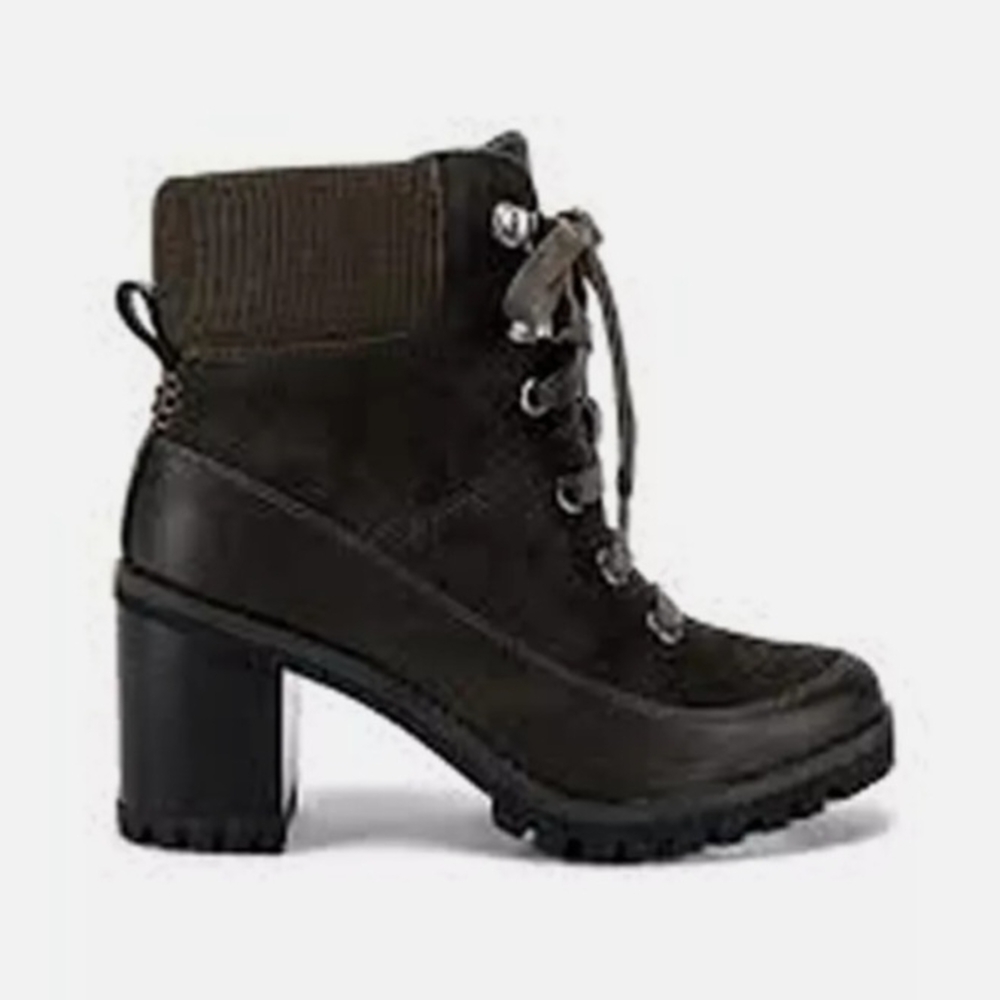 UGG Black Heeled Boots with Chunky Heel and Rugged Sole Womens Size 10